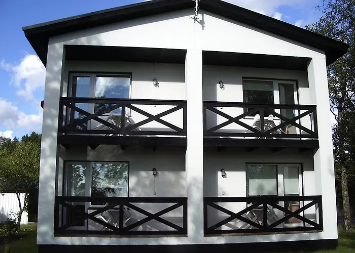 펜션 Tuule 쿠레사아레